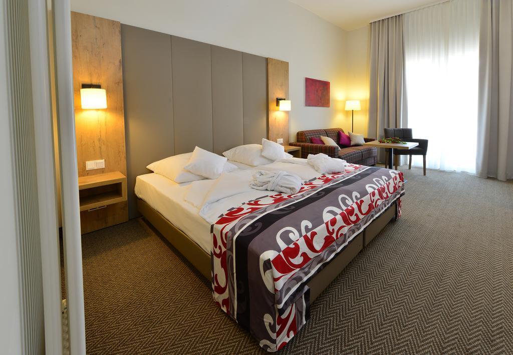 Hotel Sante Royale Hotel- & Gesundheitsresort Warmbad 4*